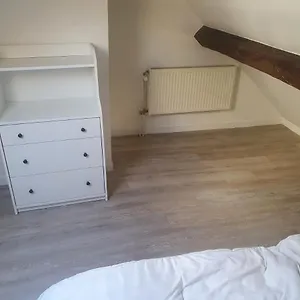 B96 2 Bedrooms Apartment Brussels
